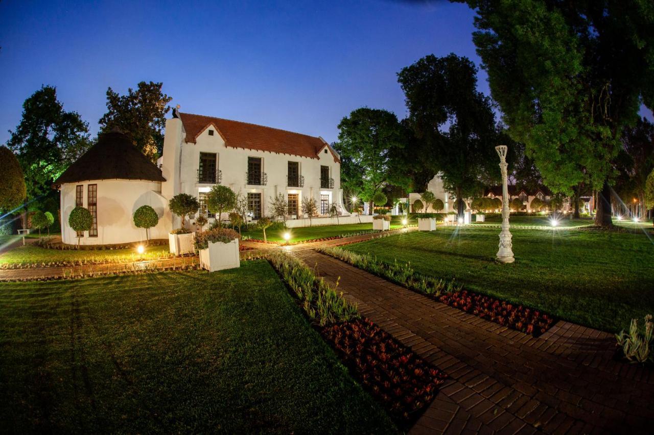 River Meadow Manor 4* Centurion